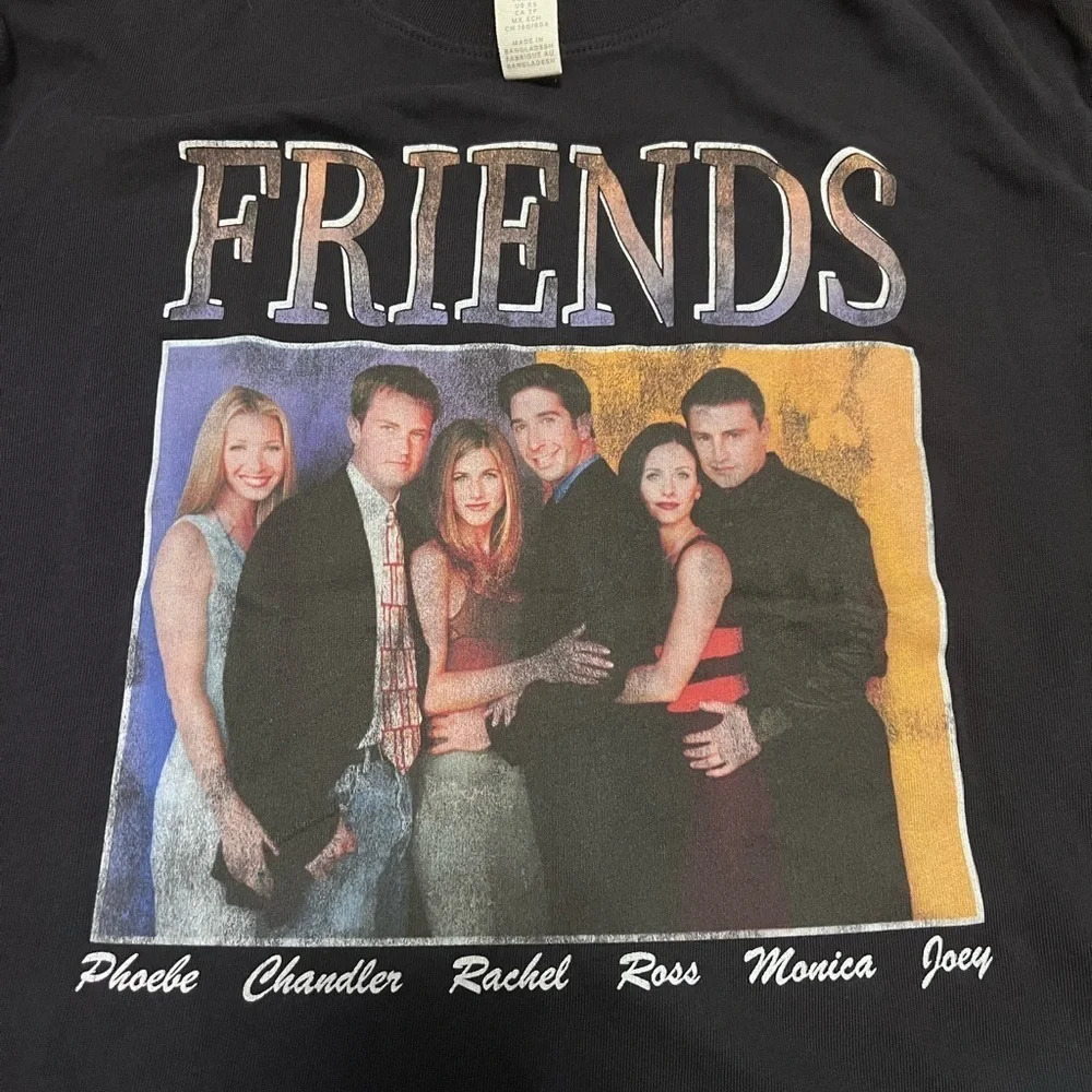 H&M WB Womens FRIENDS Black Rare Crew Neck T Shirt Top XS Matthew Perry - Picture 2 of 6
